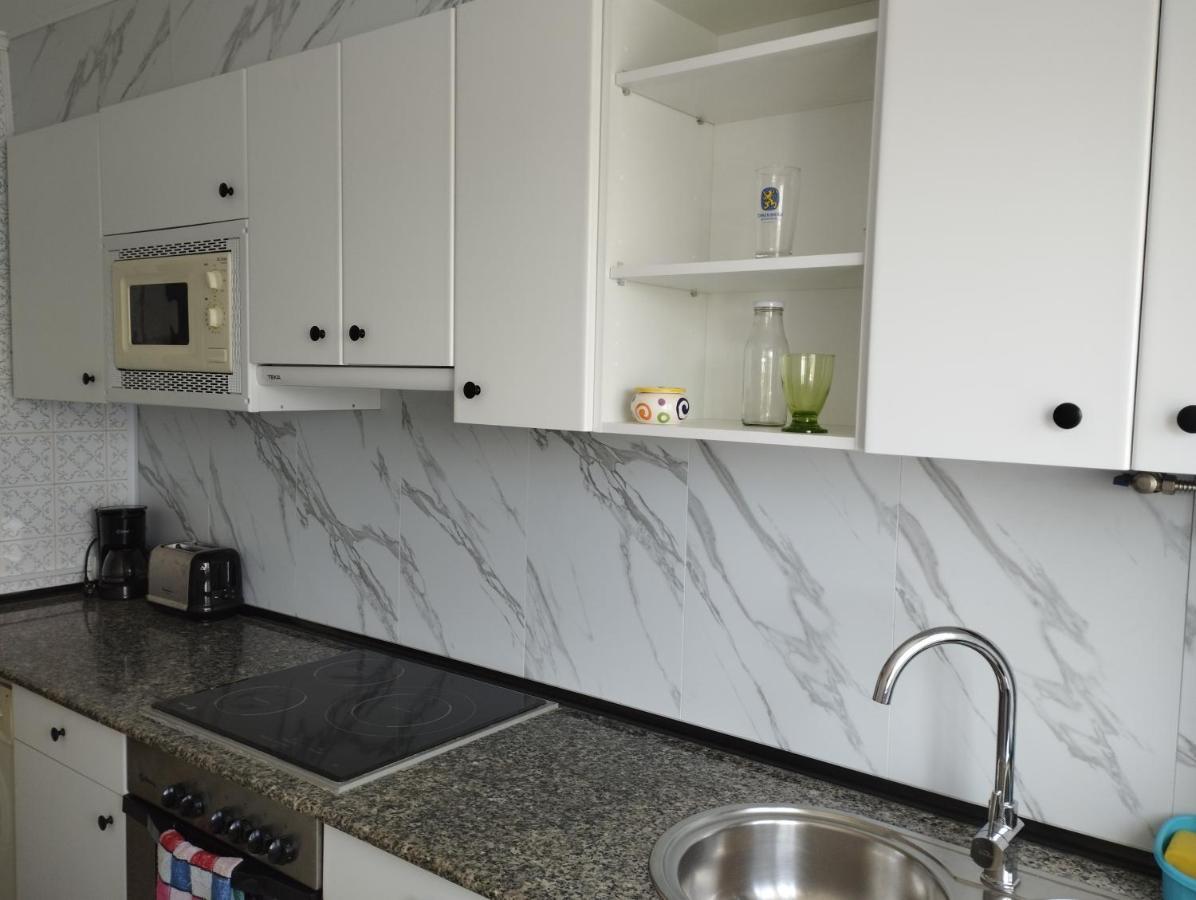 Apartamento Vicsus Ajo Exterior photo